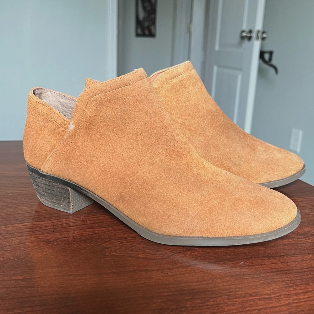 Crown & ivy | brown ankle boots - 9.5